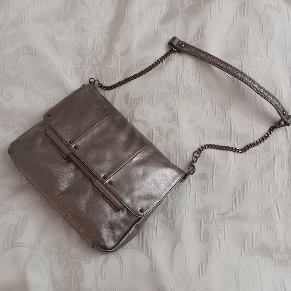 Kenneth Cole New York metallic leather bag - Picture 9 of 9